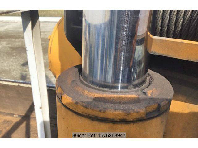 三菱ふそうキャンタークレーン3段小型（2t・3t）[写真12]