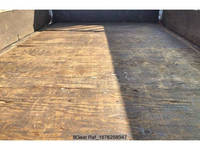 三菱ふそうキャンタークレーン3段小型（2t・3t）[写真08]