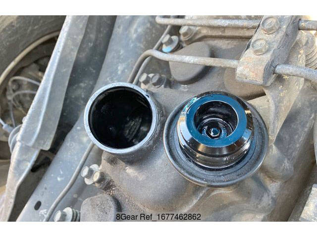 三菱ふそうスーパーグレートダンプ大型（10t）[写真12]