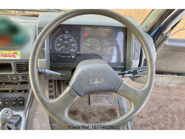 三菱ふそうスーパーグレートダンプ大型（10t）[写真22]