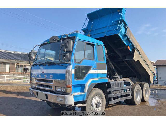 三菱ふそうスーパーグレートダンプ大型（10t）[写真05]