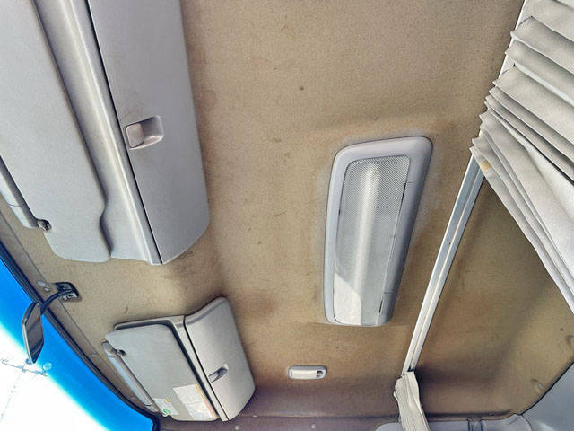 日野レンジャーバルク車（粉粒体運搬車）増トン（6t・8t）[写真35]