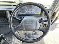 日野レンジャーバルク車（粉粒体運搬車）増トン（6t・8t）[写真36]