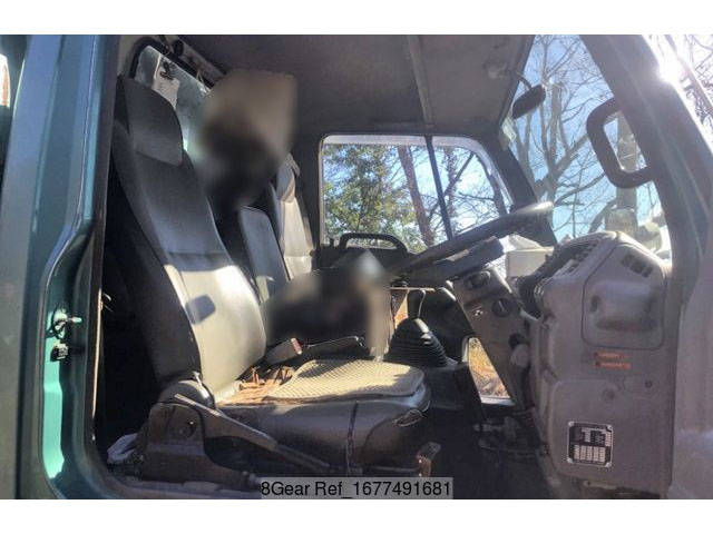 いすゞフォワードジャストンダンプ中型（4t）[写真19]