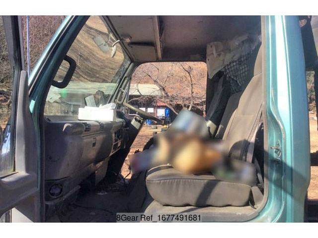 いすゞフォワードジャストンダンプ中型（4t）[写真20]