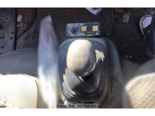 いすゞフォワードジャストンダンプ中型（4t）[写真24]