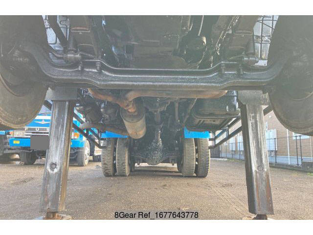 三菱ふそうスーパーグレートセルフローダー大型（10t）[写真10]