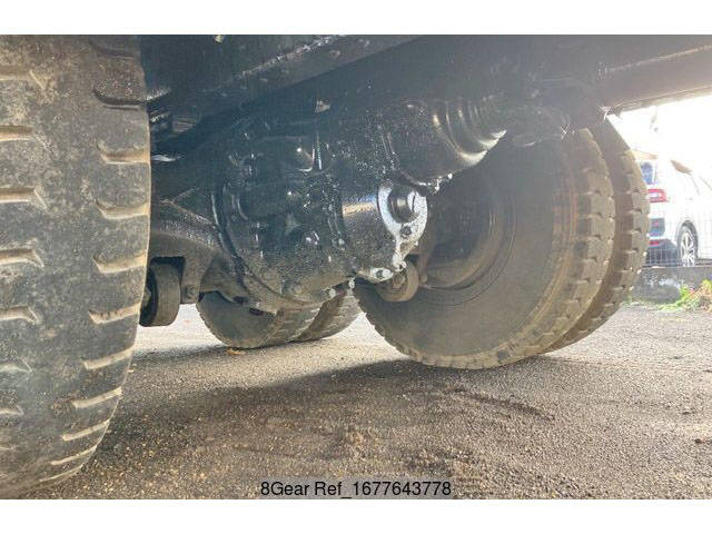 三菱ふそうスーパーグレートセルフローダー大型（10t）[写真17]