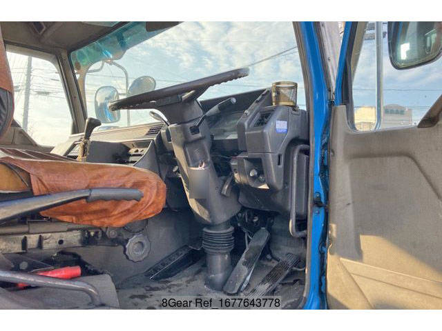 三菱ふそうスーパーグレートセルフローダー大型（10t）[写真22]