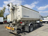 日野レンジャーバルク車（粉粒体運搬車）増トン（6t・8t）[写真02]