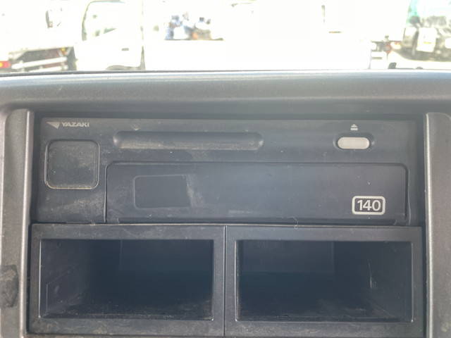 日野レンジャーバルク車（粉粒体運搬車）増トン（6t・8t）[写真38]