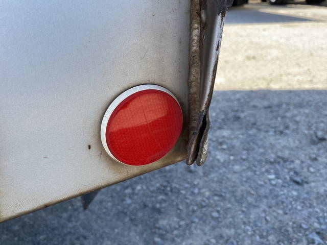 日野デュトロ幌ウイング小型（2t・3t）[写真18]