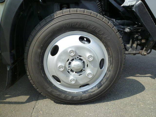 日野デュトロアルミバン小型（2t・3t）[写真33]