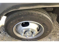 三菱ふそうキャンターガッツ平ボディ小型（2t・3t）[写真12]