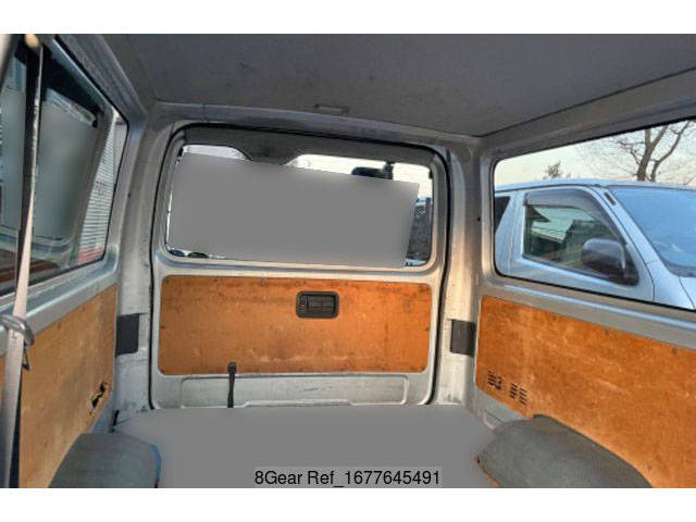 トヨタハイエースバン小型（2t・3t）[写真13]