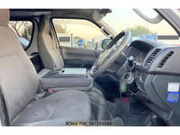 トヨタハイエースバン小型（2t・3t）[写真15]