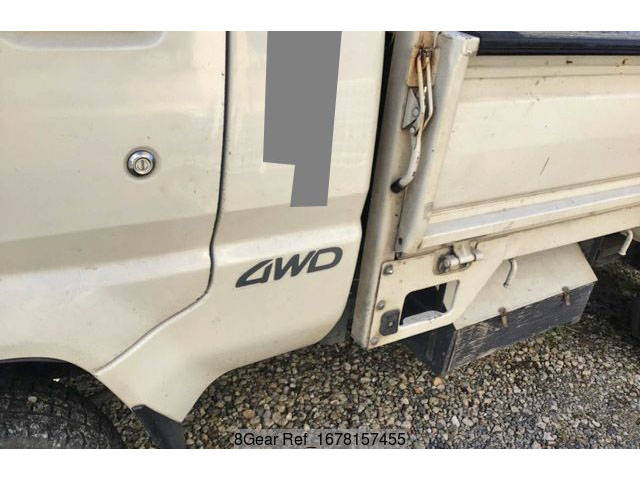 トヨタライトエース平ボディ小型（2t・3t）[写真03]