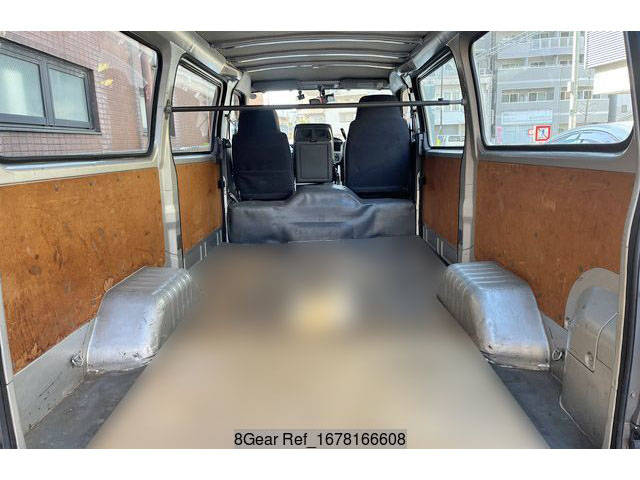 日産キャラバンバン小型（2t・3t）[写真07]