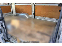 日産キャラバンバン小型（2t・3t）[写真08]