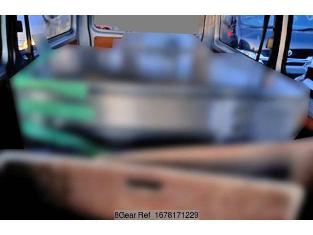 トヨタハイエースバン小型（2t・3t）[写真10]