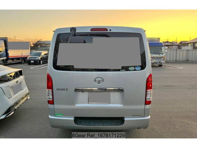 トヨタハイエースバン小型（2t・3t）[写真08]