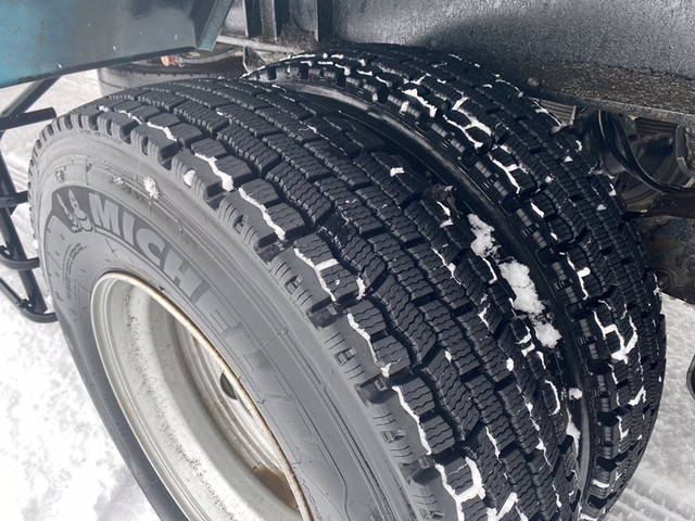 その他のメーカーその他の車種土砂ダンプトレーラー大型（10t）[写真14]