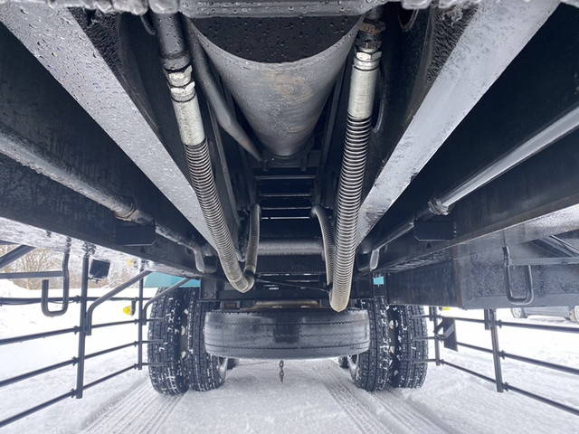 その他のメーカーその他の車種土砂ダンプトレーラー大型（10t）[写真18]