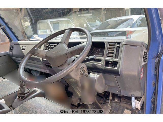 マツダタイタンクレーン3段小型（2t・3t）[写真26]