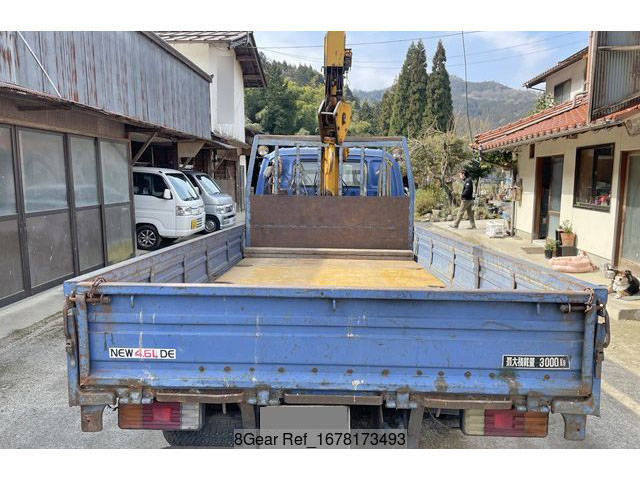 マツダタイタンクレーン3段小型（2t・3t）[写真06]