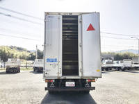 三菱ふそうキャンターアルミバン小型（2t・3t）[写真11]