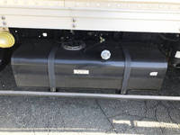 三菱ふそうキャンターアルミバン小型（2t・3t）[写真18]