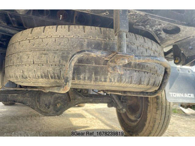 トヨタタウンエース平ボディ小型（2t・3t）[写真15]