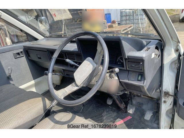 トヨタタウンエース平ボディ小型（2t・3t）[写真21]