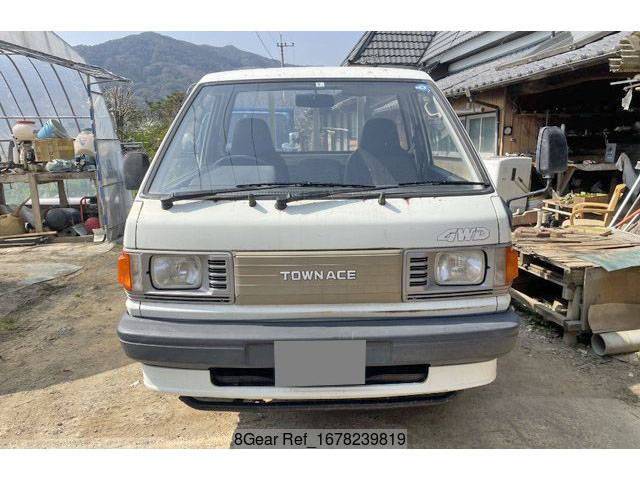 トヨタタウンエース平ボディ小型（2t・3t）[写真04]