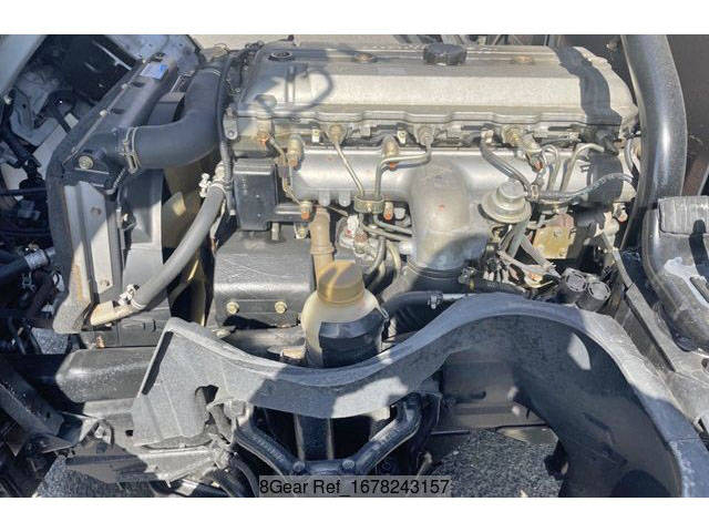 三菱ふそうキャンター平ボディ小型（2t・3t）[写真16]