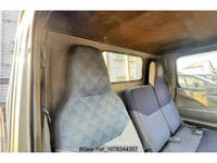 三菱ふそうキャンターガッツ平ボディ小型（2t・3t）[写真19]