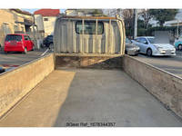 三菱ふそうキャンターガッツ平ボディ小型（2t・3t）[写真09]