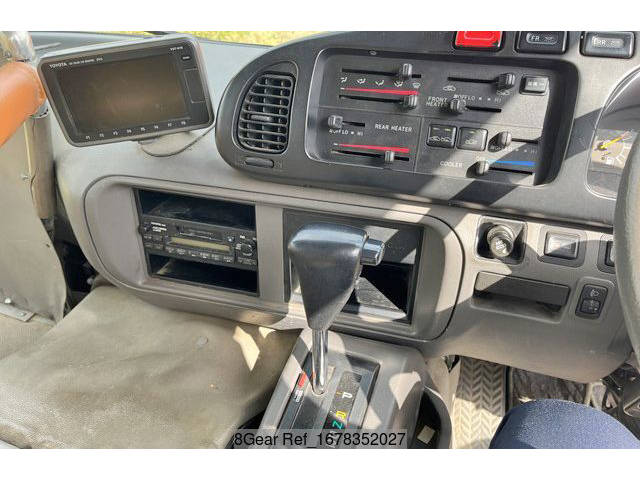 トヨタコースター園児バス[写真14]