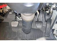 いすゞエルフ高所作業車小型（2t・3t）[写真28]