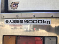 いすゞエルフ冷凍車（冷蔵車）小型（2t・3t）[写真19]