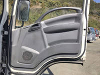 いすゞエルフ冷凍車（冷蔵車）小型（2t・3t）[写真29]