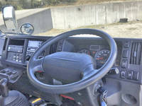 いすゞエルフ冷凍車（冷蔵車）小型（2t・3t）[写真34]