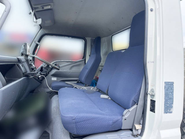 三菱ふそうキャンターセーフティローダー小型（2t・3t）[写真27]