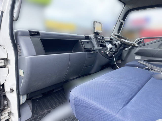 三菱ふそうキャンターセーフティローダー小型（2t・3t）[写真29]