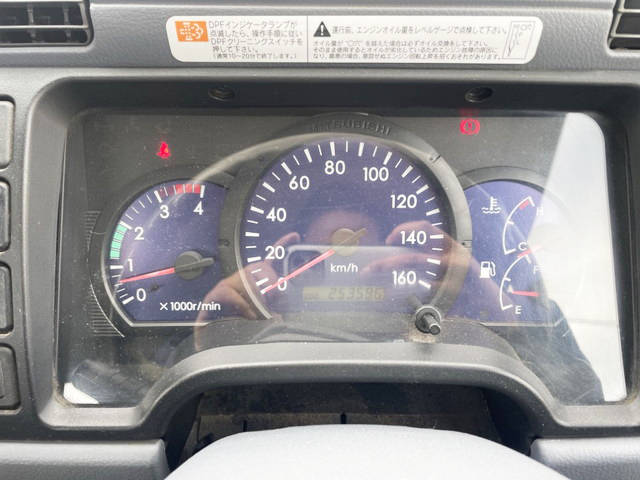 三菱ふそうキャンターセーフティローダー小型（2t・3t）[写真33]