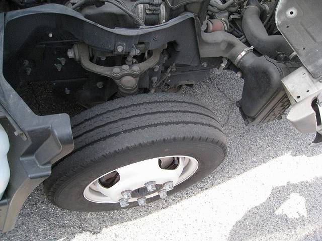 三菱ふそうキャンターパネルバン小型（2t・3t）[写真12]