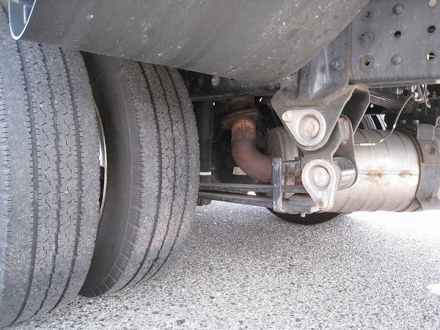 三菱ふそうキャンターパネルバン小型（2t・3t）[写真14]