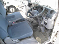 三菱ふそうキャンターパネルバン小型（2t・3t）[写真19]