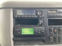 三菱ふそうファイター冷蔵冷凍ウイング中型（4t）[写真34]