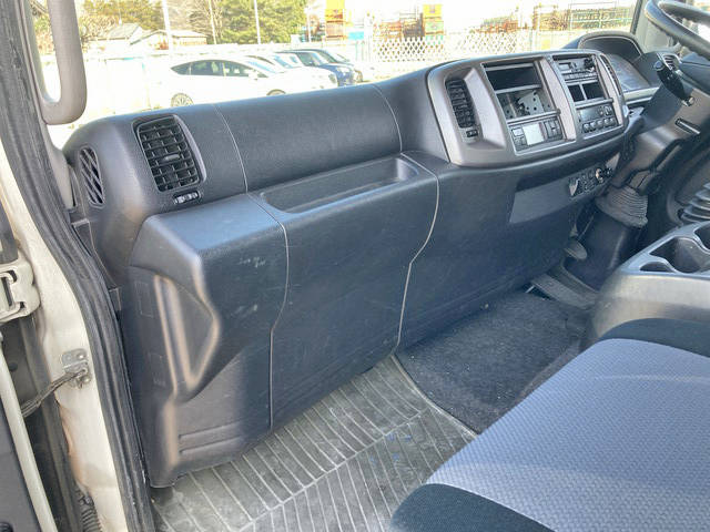 日野レンジャー冷凍車（冷蔵車）中型（4t）[写真30]